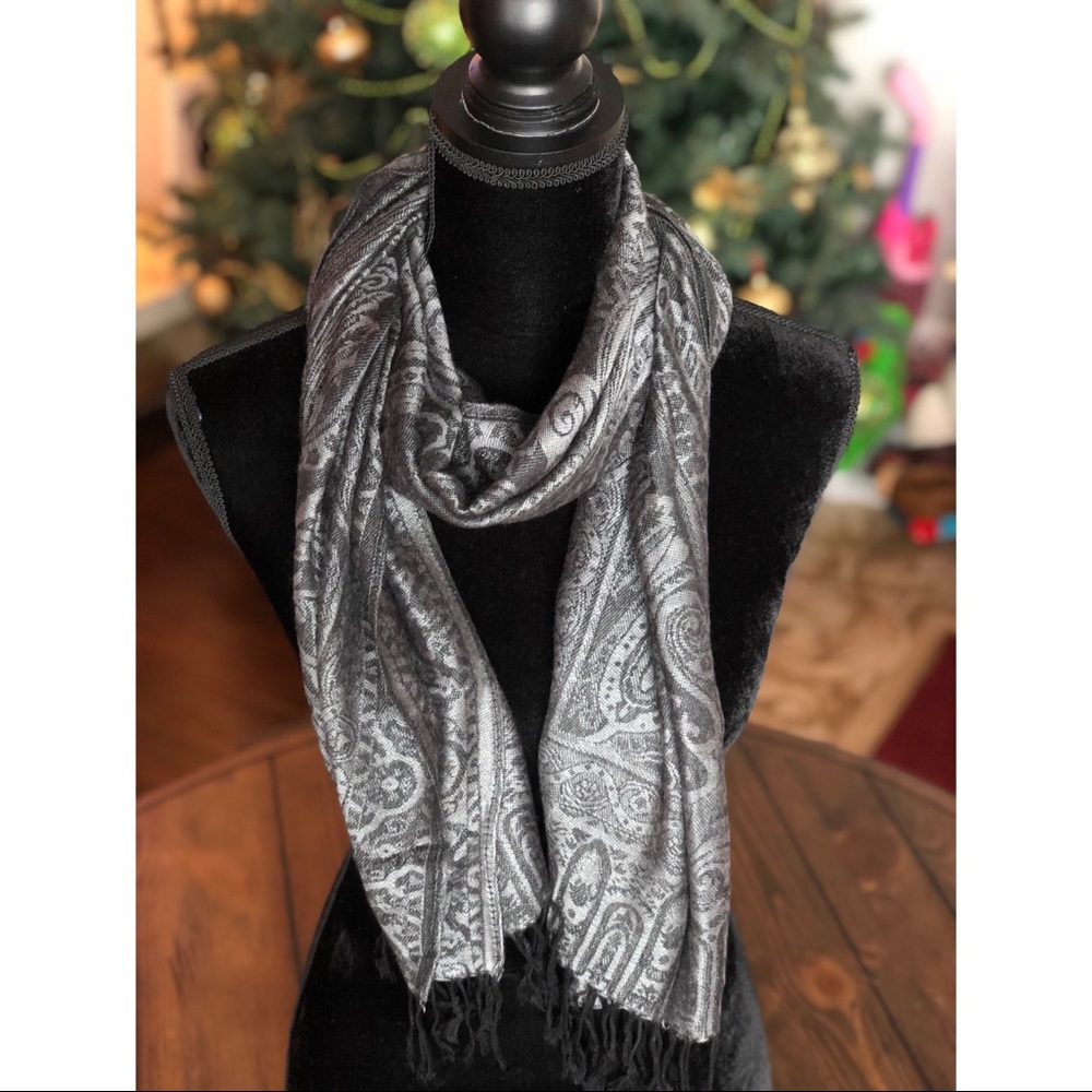 Scarf/wrap